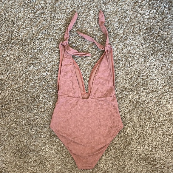 ASOS Textured One-Piece - Picture 3 of 7